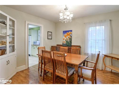 35 Cora Street E, Huntsville, ON - Indoor Photo Showing Dining Room