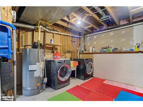 72 Bay Street, Tay, ON - Indoor Photo Showing Laundry Room