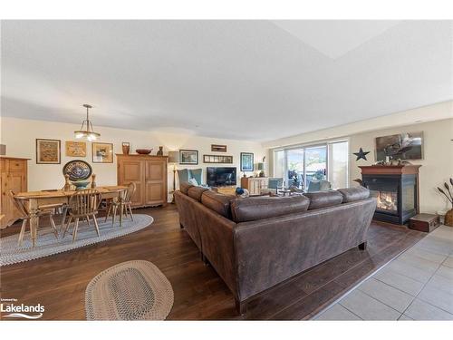 307-4 Beck Boulevard, Penetanguishene, ON - Indoor Photo Showing Living Room With Fireplace