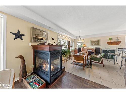 307-4 Beck Boulevard, Penetanguishene, ON - Indoor Photo Showing Living Room With Fireplace