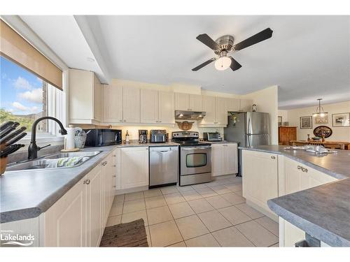 307-4 Beck Boulevard, Penetanguishene, ON - Indoor Photo Showing Kitchen With Double Sink