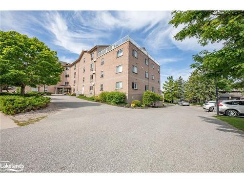 307-4 Beck Boulevard, Penetanguishene, ON - Outdoor With Facade