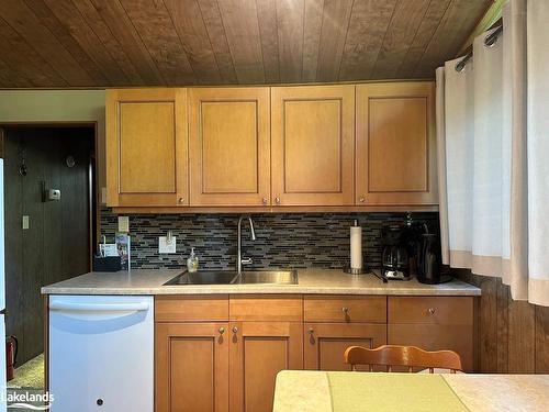 125 Woodland Park Road, The Blue Mountains, ON - Indoor Photo Showing Kitchen