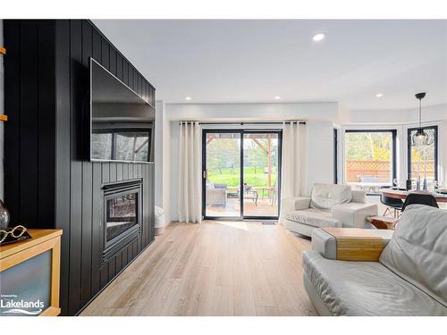 16 Trails End, Collingwood, ON - Indoor Photo Showing Living Room With Fireplace