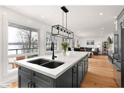 1125 Maplehurst Drive, Huntsville, ON - Indoor Photo Showing Kitchen With Double Sink