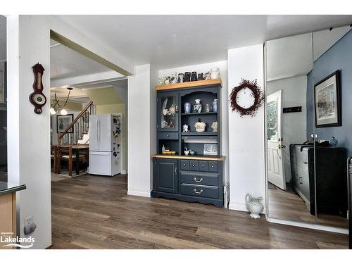 166 Bayview Avenue, Clarksburg, ON - Indoor Photo Showing Other Room