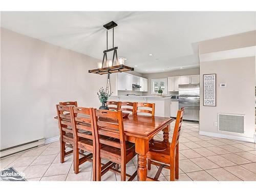 402 Mariners Way, Collingwood, ON - Indoor Photo Showing Dining Room