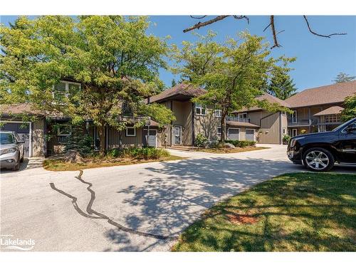 402 Mariners Way, Collingwood, ON - Outdoor