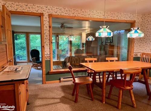 88 Joseph Street, Port Carling, ON - Indoor Photo Showing Dining Room