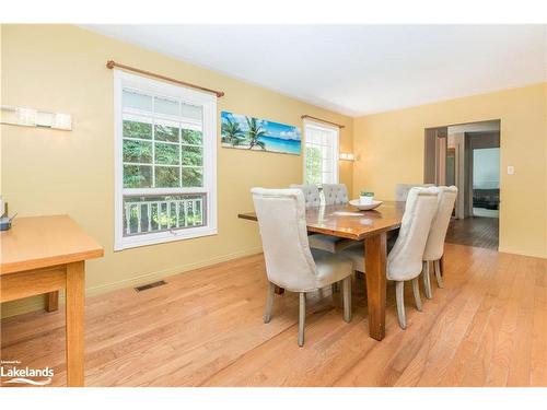 337 Ontario Street, Burk'S Falls, ON - Indoor Photo Showing Dining Room