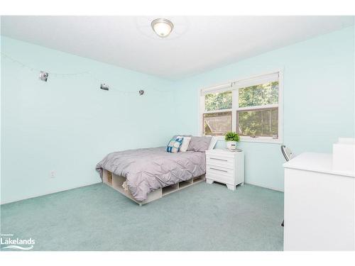 337 Ontario Street, Burk'S Falls, ON - Indoor Photo Showing Bedroom