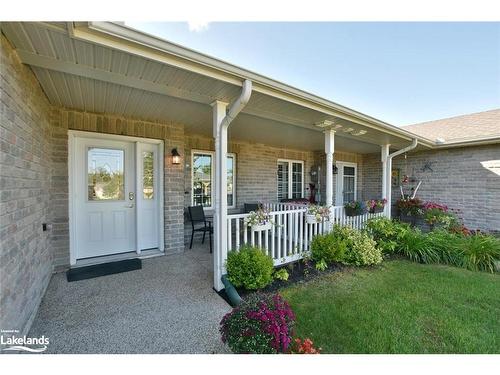 47 Chestnut Lane, Wasaga Beach, ON - Outdoor With Deck Patio Veranda