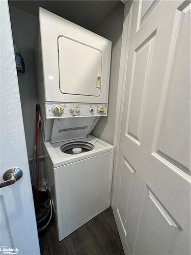 76-21 Dawson Drive, Collingwood, ON - Indoor Photo Showing Laundry Room