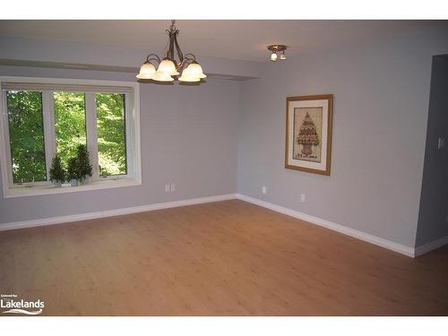 301-24 Dairy Lane, Huntsville, ON - Indoor Photo Showing Other Room