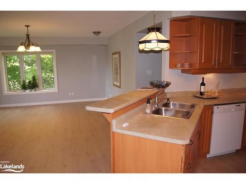 301-24 Dairy Lane, Huntsville, ON - Indoor Photo Showing Kitchen With Double Sink