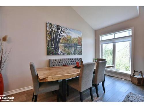 18 Robbie Way, Collingwood, ON - Indoor Photo Showing Dining Room