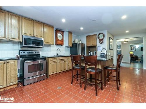 392 William Street, Victoria Harbour, ON - Indoor Photo Showing Kitchen