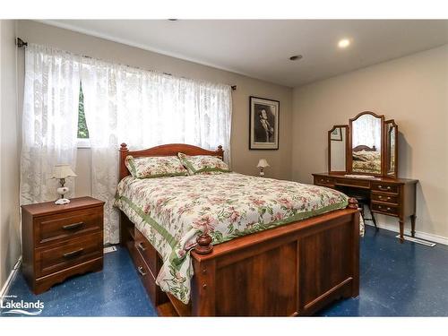 392 William Street, Victoria Harbour, ON - Indoor Photo Showing Bedroom