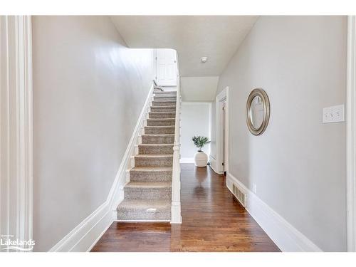 682 8Th Street, Owen Sound, ON - Indoor Photo Showing Other Room