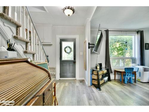 37 Chatham Street, Penetanguishene, ON - Indoor Photo Showing Other Room