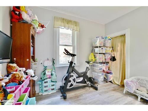 37 Chatham Street, Penetanguishene, ON - Indoor Photo Showing Gym Room