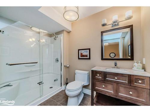 8 St Andrews Circle, Huntsville, ON - Indoor Photo Showing Bathroom