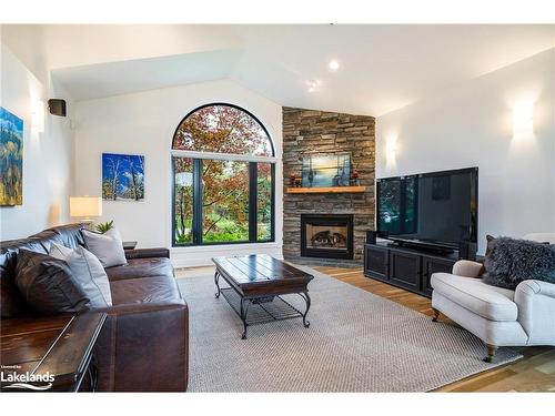 20 Trails End, Collingwood, ON - Indoor Photo Showing Living Room With Fireplace