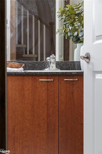 18-104 Farm Gate Road, The Blue Mountains, ON - Indoor Photo Showing Bathroom