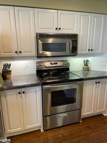 850 Suncrest Circle, Collingwood, ON - Indoor Photo Showing Kitchen