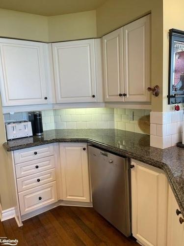 850 Suncrest Circle, Collingwood, ON - Indoor Photo Showing Kitchen