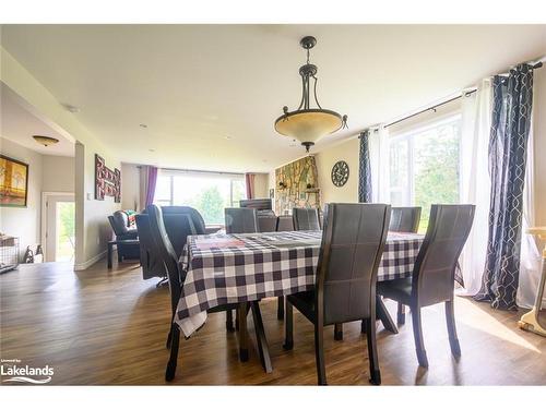 11 Gibson Road, Emsdale, ON - Indoor Photo Showing Dining Room