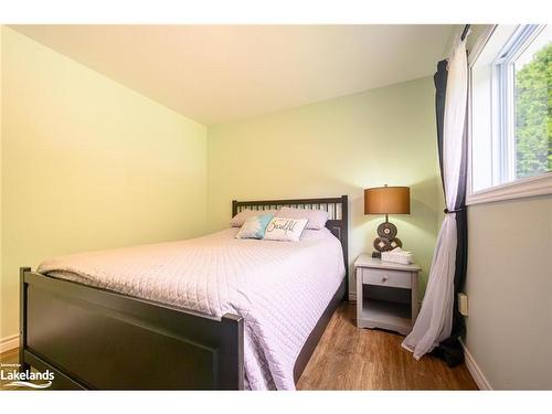 11 Gibson Road, Emsdale, ON - Indoor Photo Showing Bedroom