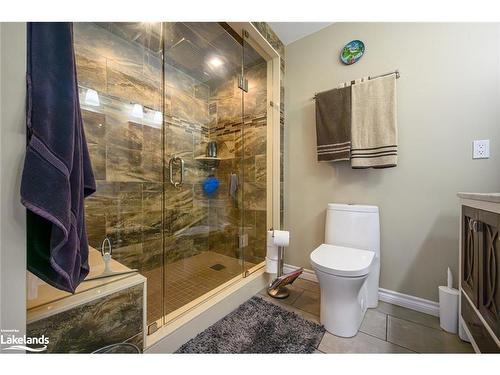 11 Gibson Road, Emsdale, ON - Indoor Photo Showing Bathroom