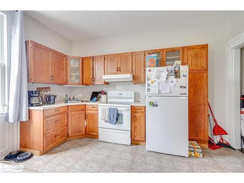 682 8Th Street, Owen Sound, ON - Indoor Photo Showing Kitchen