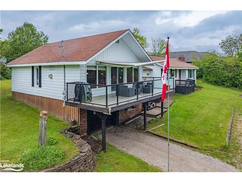 12 Maple Avenue, Huntsville, ON - Outdoor With Deck Patio Veranda