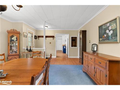 12 Maple Avenue, Huntsville, ON - Indoor Photo Showing Dining Room