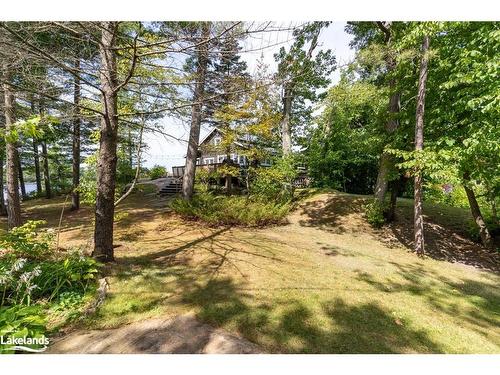 2 Island 860, Honey Harbour, ON - Outdoor