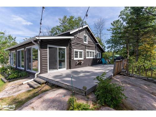 2 Island 860, Honey Harbour, ON - Outdoor