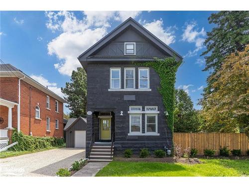 402 Third Street, Collingwood, ON - Outdoor With Facade