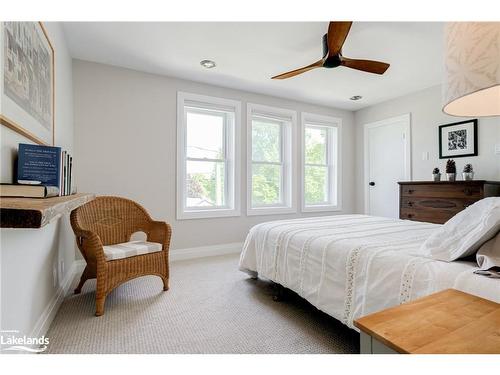 402 Third Street, Collingwood, ON - Indoor Photo Showing Bedroom