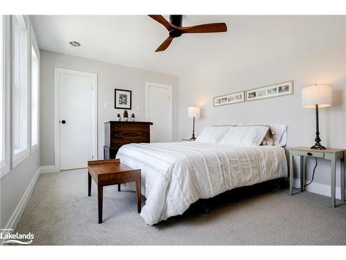 402 Third Street, Collingwood, ON - Indoor Photo Showing Bedroom