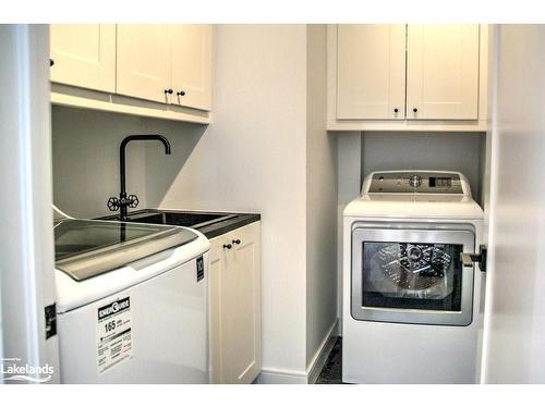 133 Young Drive, Singhampton, ON - Indoor Photo Showing Laundry Room