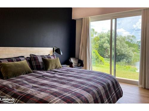 133 Young Drive, Singhampton, ON - Indoor Photo Showing Bedroom