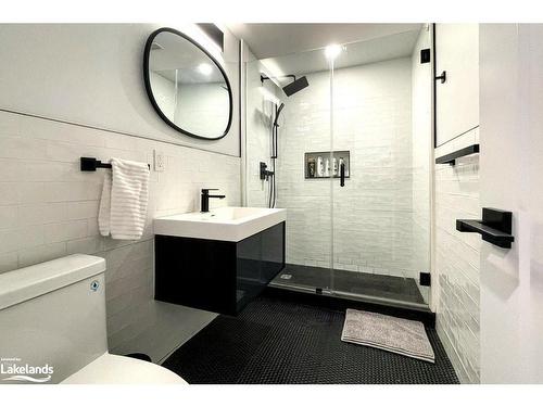 133 Young Drive, Singhampton, ON - Indoor Photo Showing Bathroom