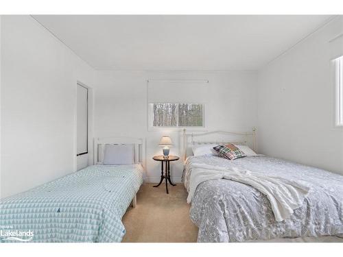 1042 El-Kee Point Lane, Port Carling, ON - Indoor Photo Showing Bedroom