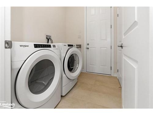 16 Beatrice Drive, Wasaga Beach, ON - Indoor Photo Showing Laundry Room