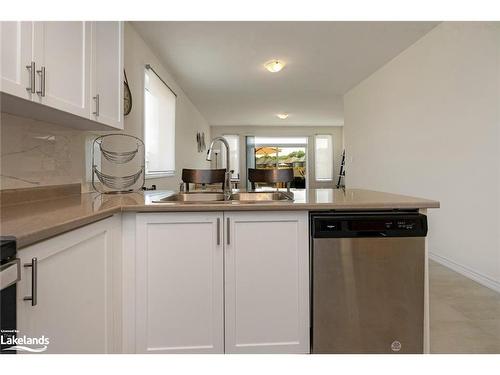 16 Beatrice Drive, Wasaga Beach, ON - Indoor Photo Showing Kitchen With Double Sink