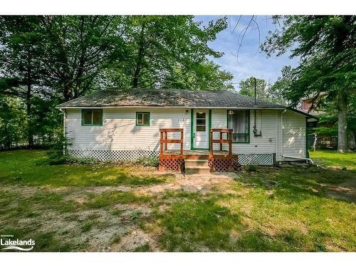 113 37Th Street N, Wasaga Beach, ON - Outdoor