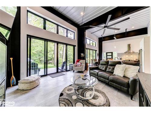 1584 Champlain Road, Tiny, ON - Indoor Photo Showing Living Room