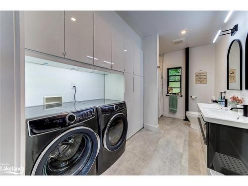 1584 Champlain Road, Tiny, ON - Indoor Photo Showing Laundry Room